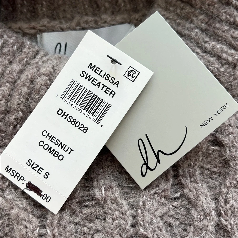 dh NEW YORK super Cozy Sweater - Picture 4 of 7